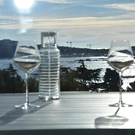 Studio Avec Vue Mer Et Terrasse La Seyne-sur-Mer Εξωτερικό φωτογραφία