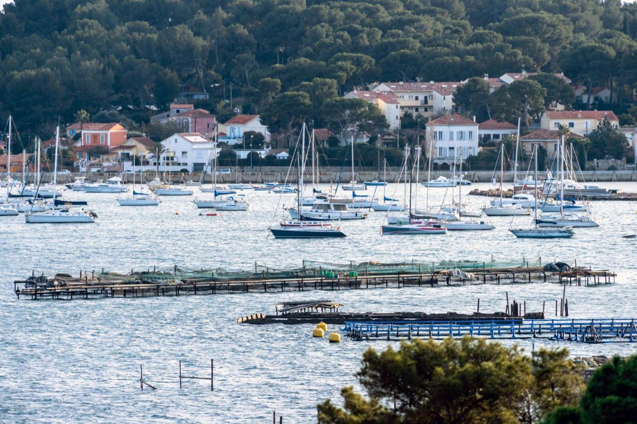 Studio Avec Vue Mer Et Terrasse La Seyne-sur-Mer Εξωτερικό φωτογραφία